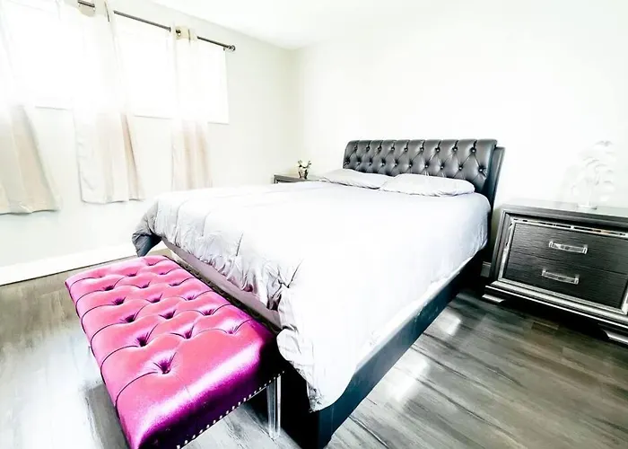 The Ashland Manor 3Br