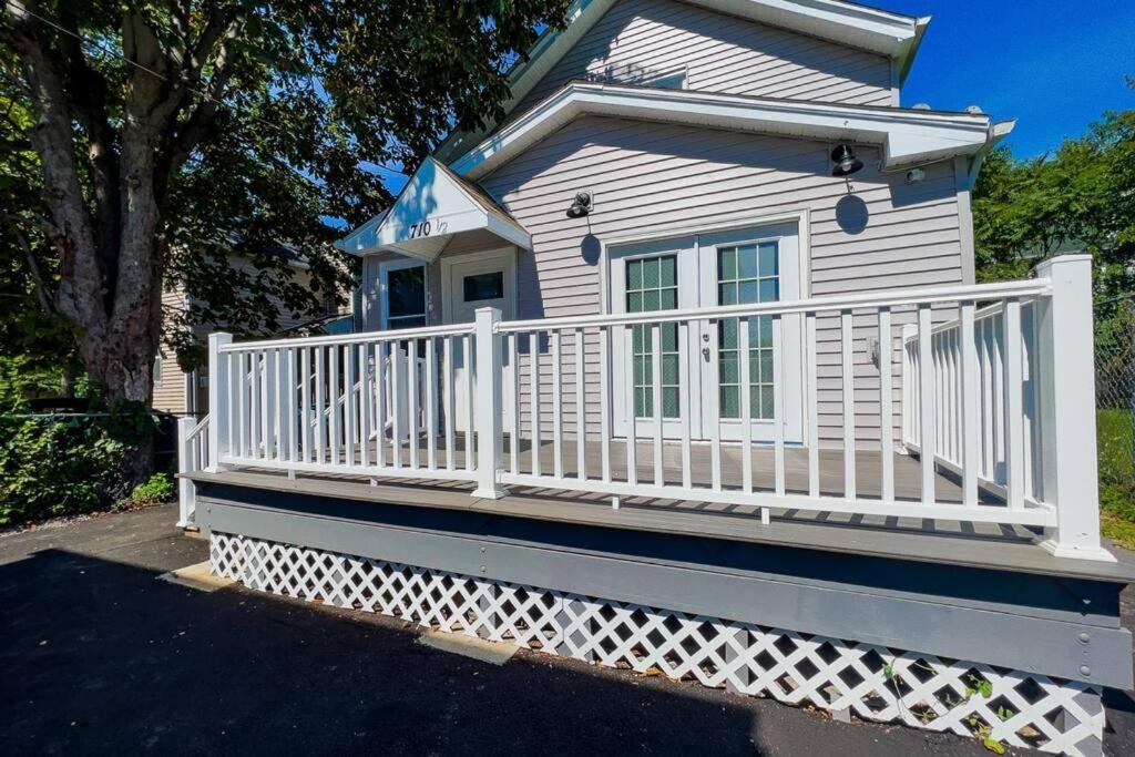 The Ashland Manor 3br Holiday home *
